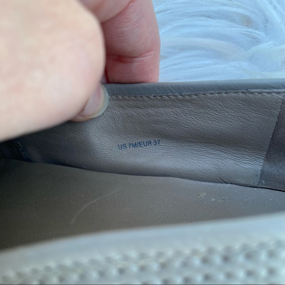 Vince perforated eyelet flat loafers 7 - Picture 7 of 8